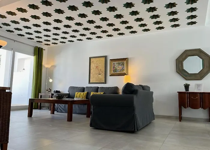 Paradise - Perla Nerja